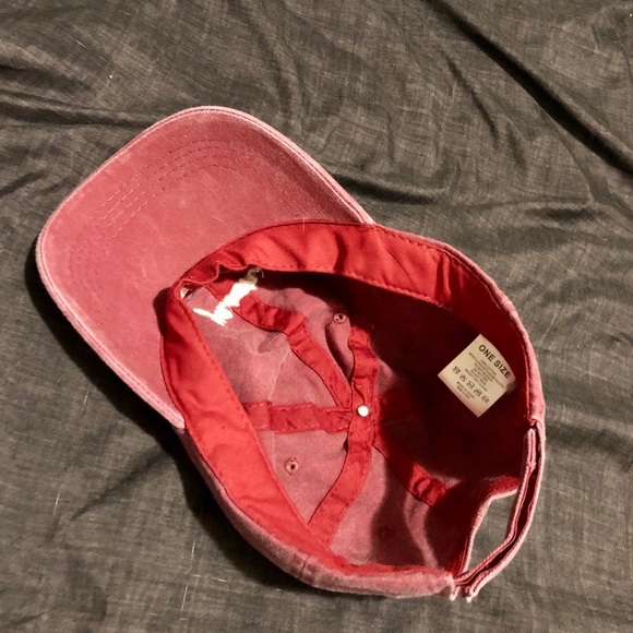 Women’s Cute “Yawn” Red Baseball Cap Hat One Size - Picture 4 of 4